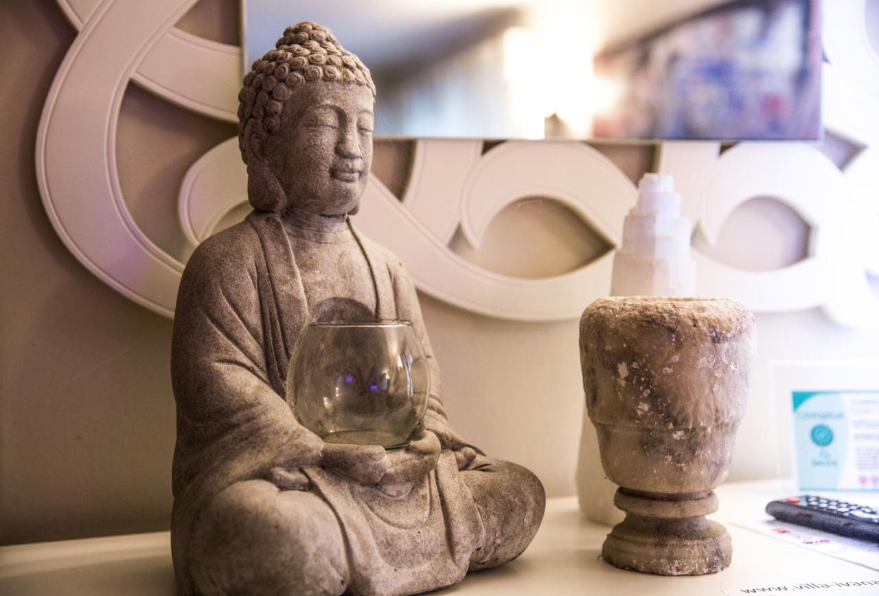 Villa Ivana 데센자노델가르다 외부 사진